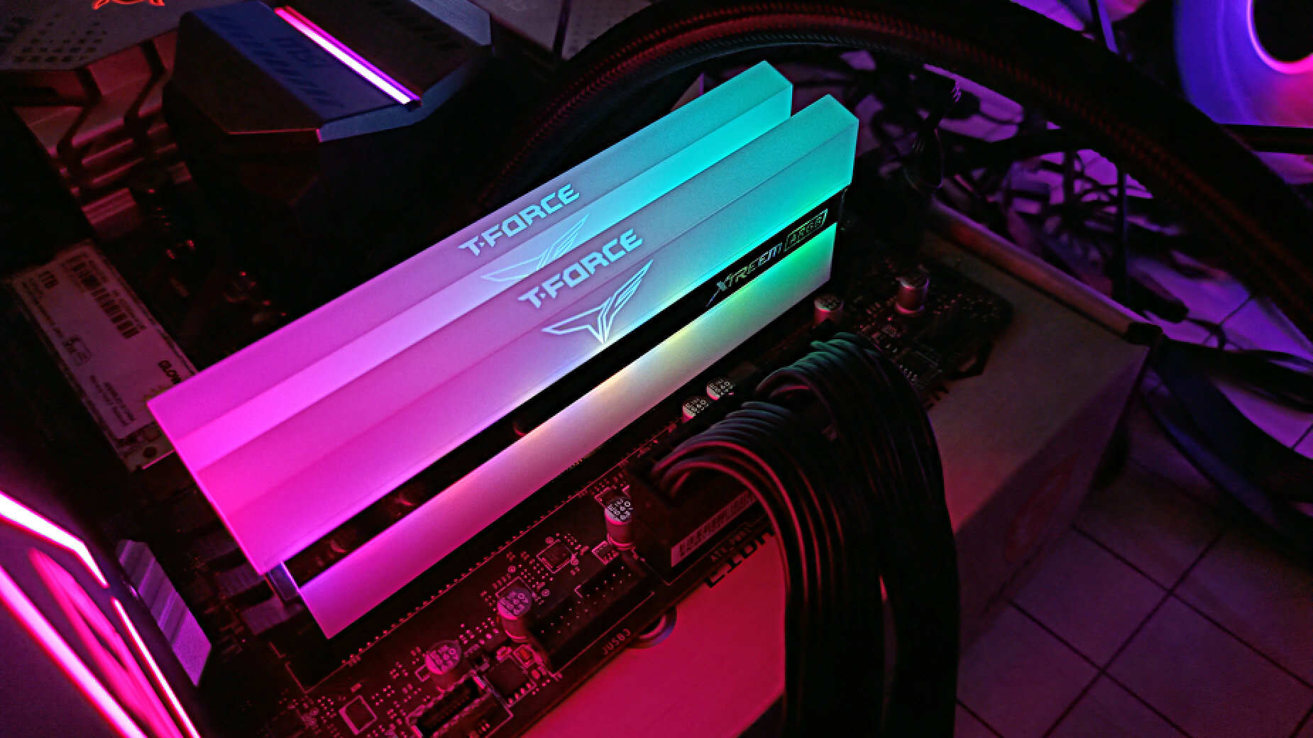 十铨梦境内存条测试,十铨梦境4000评测