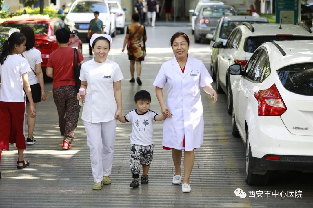 世界哮喘日直播间,义诊预告世界哮喘日儿童专场来啦