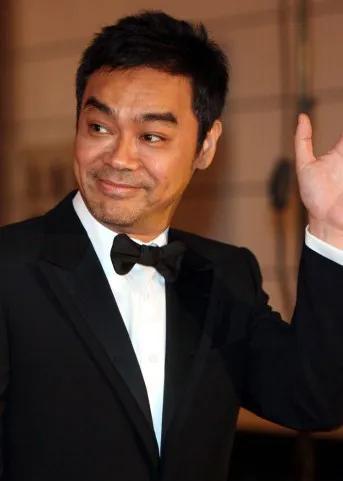 香港电影真的无人可用了？谢霆锋被迫复出，林峯和黄宗泽被迫接班