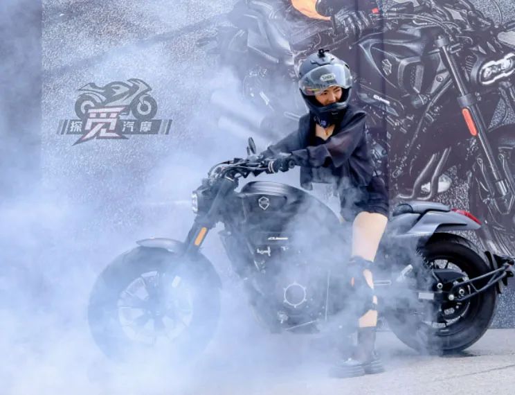 无极cu525车模型,无极cu525巡航