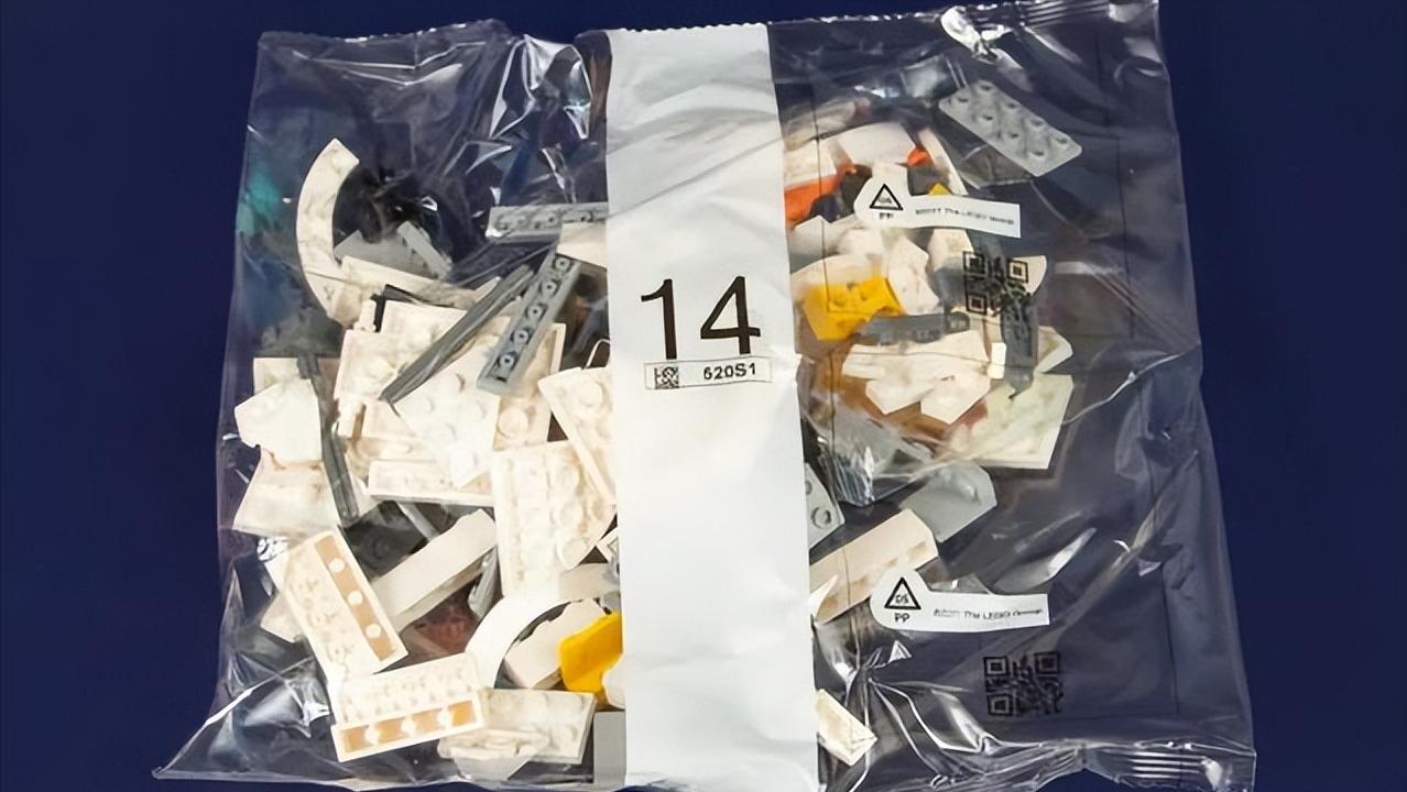 乐高哈利波特霍格沃茨75954,乐高哈利波特76391开箱