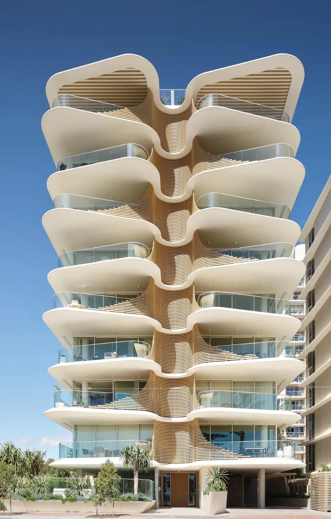 NorfolkBurleighHeads/澳大利亚黄金海岸掀起了巨浪