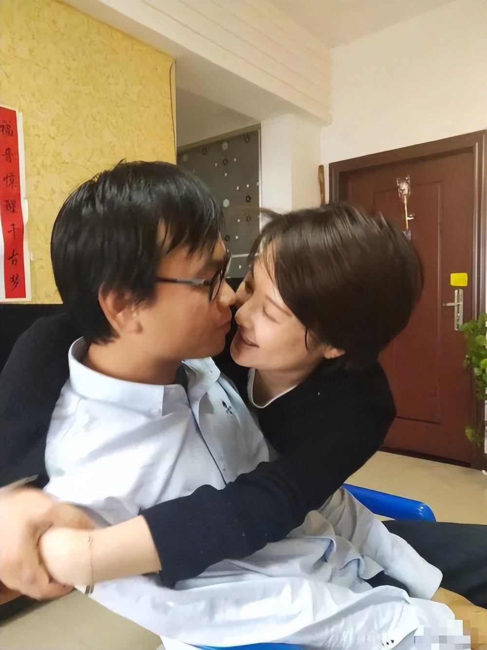 袁立红毯事件完整视频,袁立红毯事件完整版