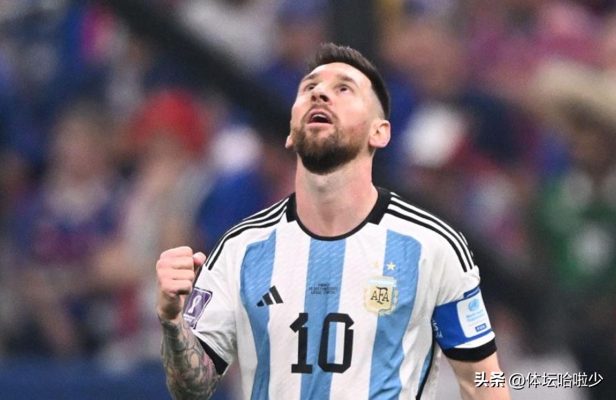 阿根廷队踢出完美半场！梅西创造历史，法国战术错误尴尬0射门