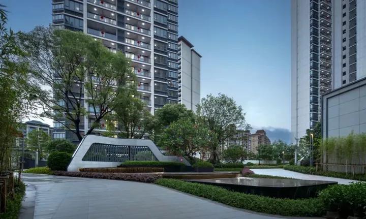 交房即交证、线上云交付，广州远洋风景交付满意度近100%