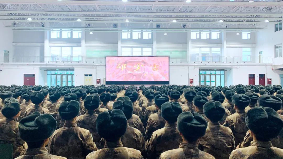 邱少云的一生视频简介,邱少云不同时间的事迹