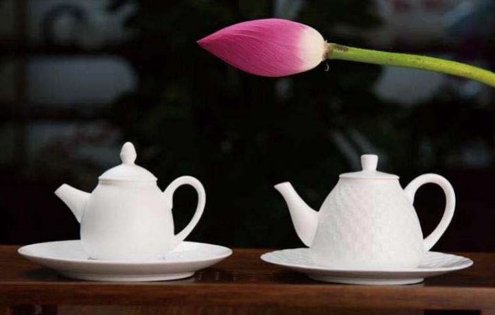 无瑕胜玉美至洁过冰清的意思,无瑕胜玉美至洁过冰清