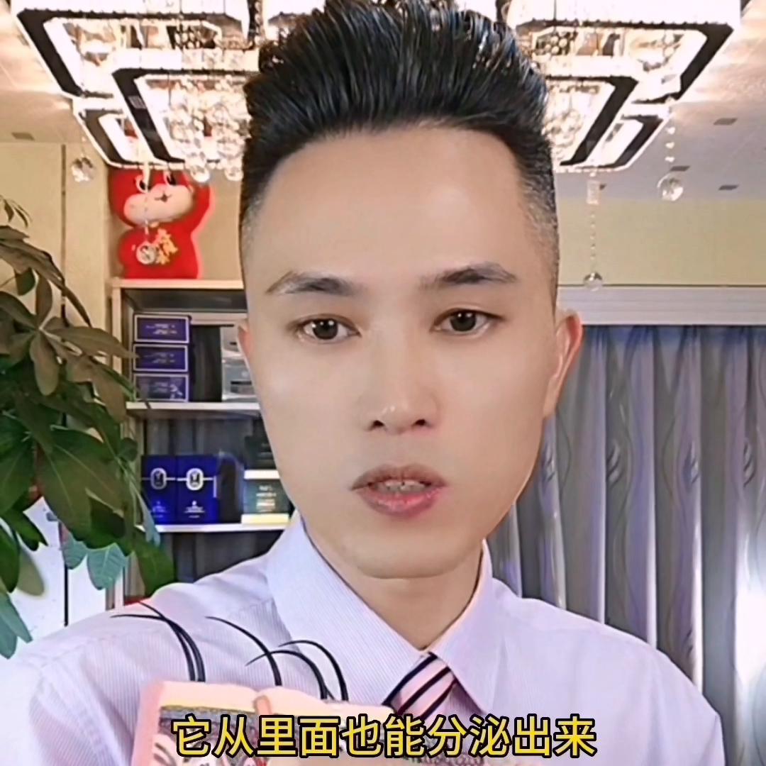 长斑女人必看淡斑须知,满脸斑教你一个淡斑方法简单实用