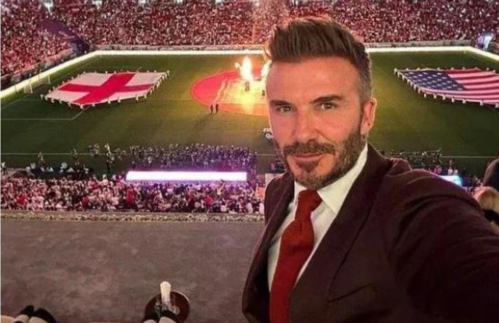 负债21亿住豪宅,负债6亿住17万酒店