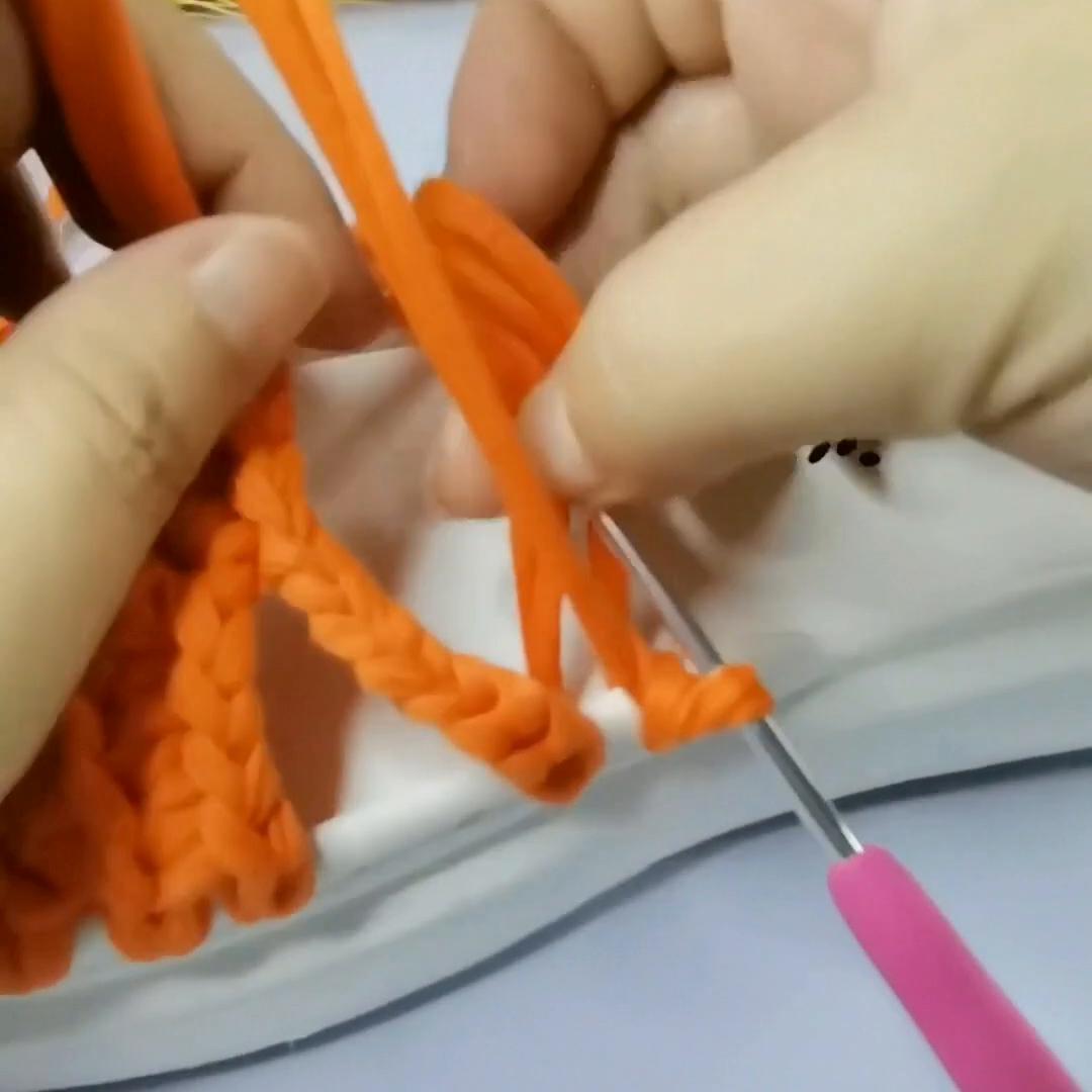 泡芙花拖鞋编织教程硬底,泡芙花拖鞋编织教程全过程双色