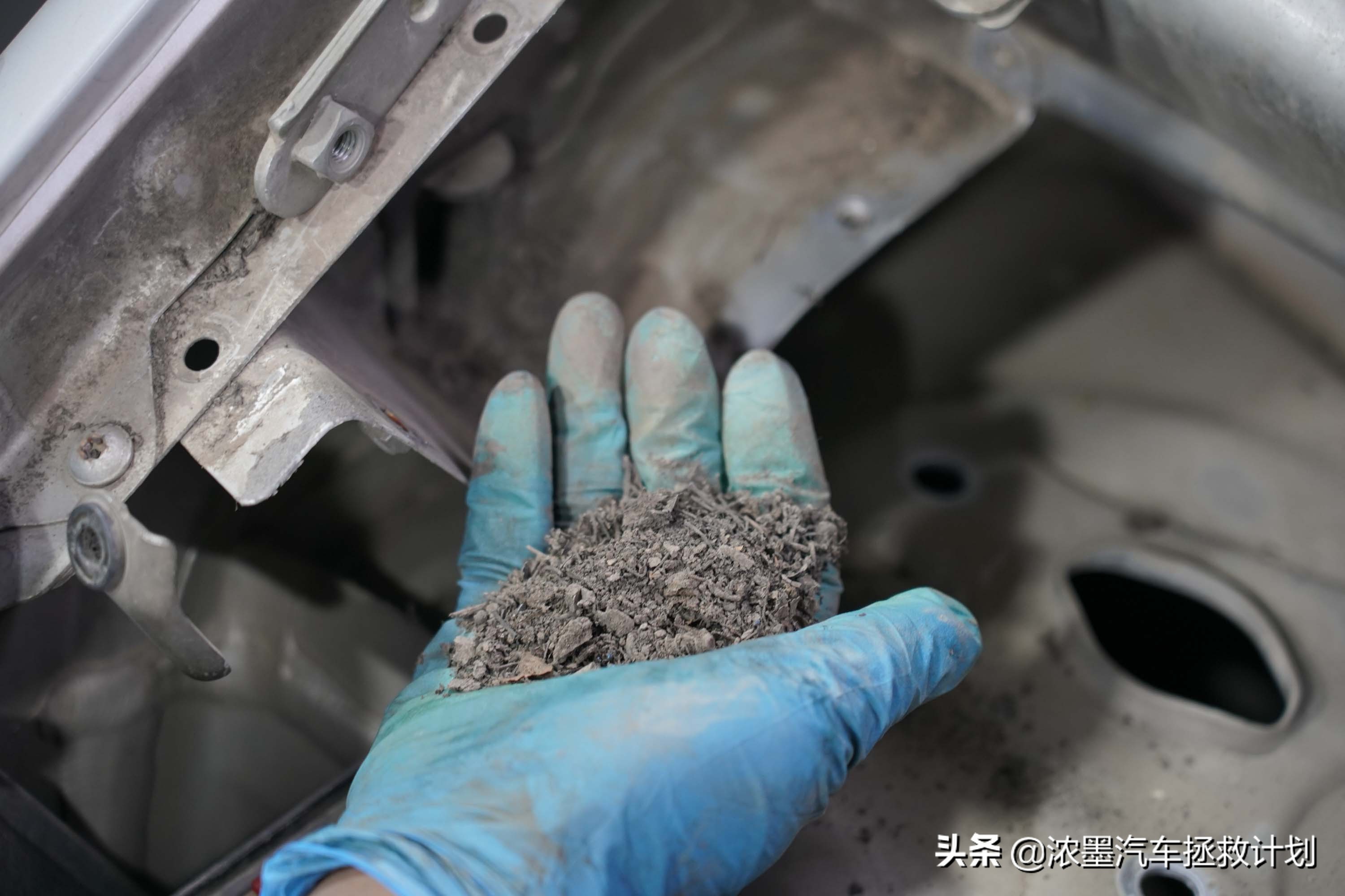 奔驰唯雅诺翻新全过程,奔驰唯雅诺翻新升级价格