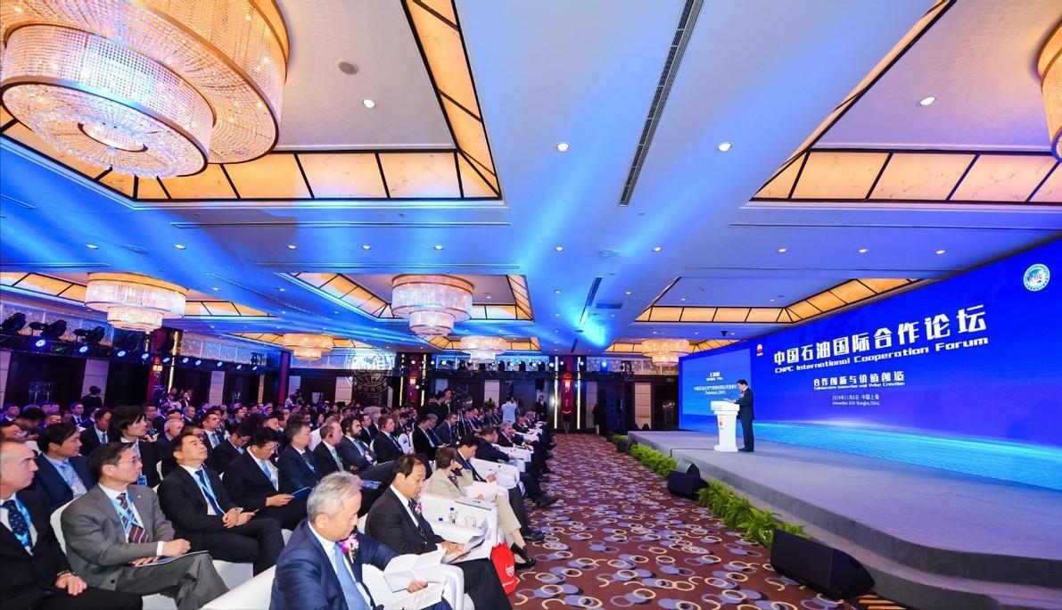 娌欑壒杈撳嚭鍥界粍缁囨敮鎸佹浣╁厠鍑忎骇,娆т僵鍏嬩负浣曞仠姝㈠悜缇庡浗鍑哄敭鐭虫补