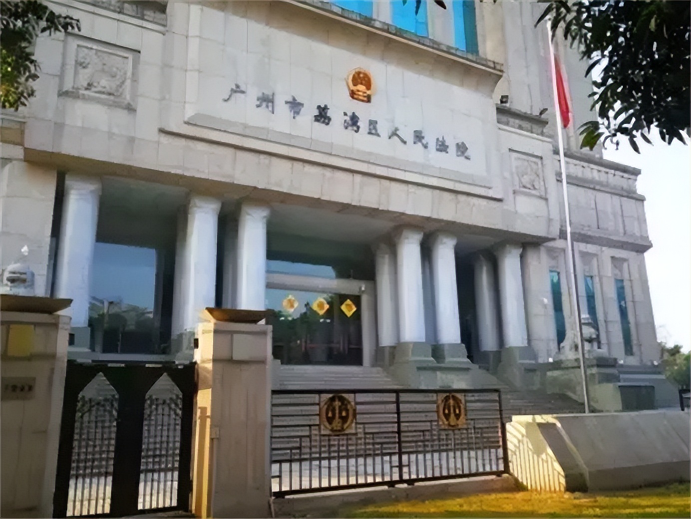 58岁大爷网恋奔现160万,浙江60岁大爷网恋8天被骗150万元