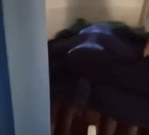 女子做胸部按摩护理,胸部按摩出血