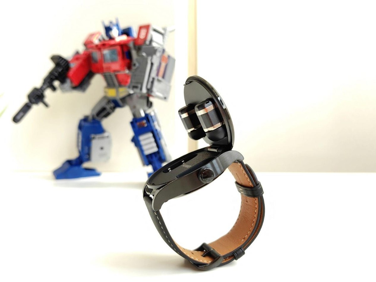 华为手表耳机watchbuds实用性,华为watchbuds耳机佩戴