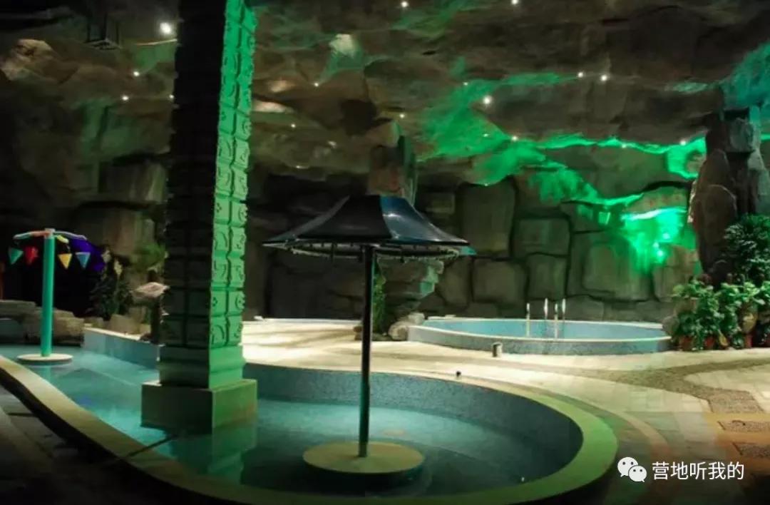 国内好看又好泡的高颜值温泉，每一个都藏着意想不到的美