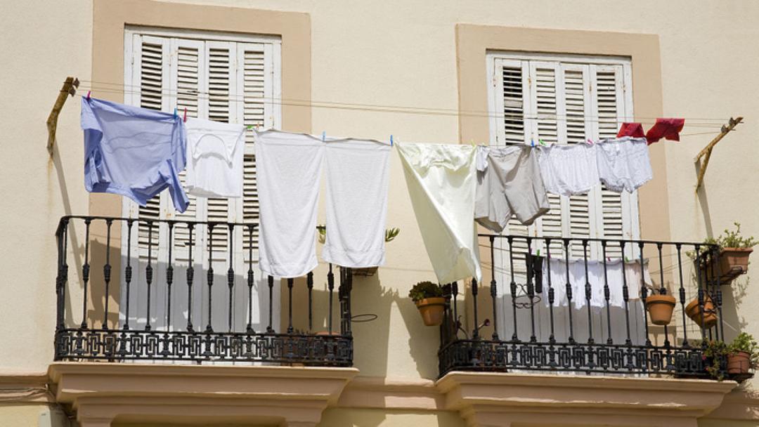 洗烘套装怎么选?双变频压缩机很重要!LG容慧洗烘套装告别晾衣架