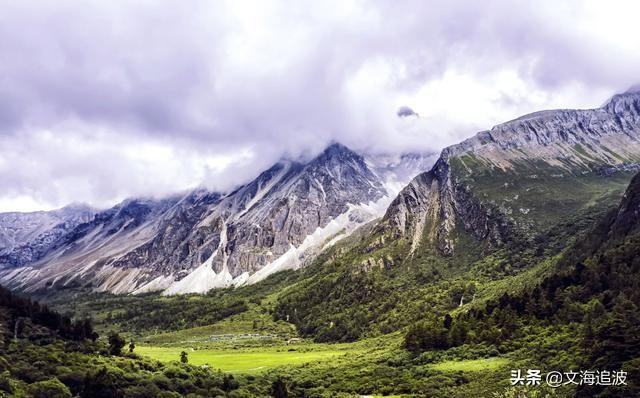 白雪皑皑的雪峰之巅，魂牵梦绕的世外之境
