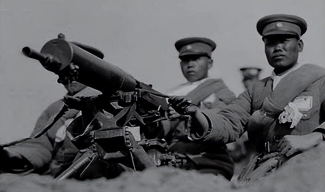 西安事变后，张学良向周恩来提出：能否派徐老虎帮我们