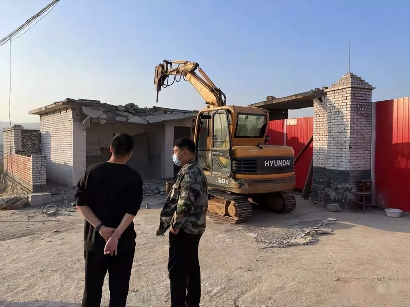 农村建农房新政策,新农村建设农村房屋拆除