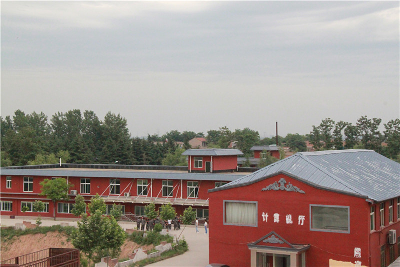 复读应该在应届班还是往届班,复读班是上应届重点班还是复读班