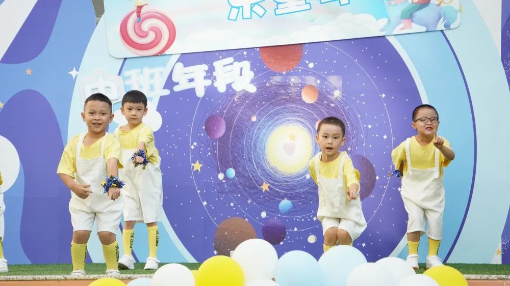 我想这样过六一,我也想拥有这样的爱情