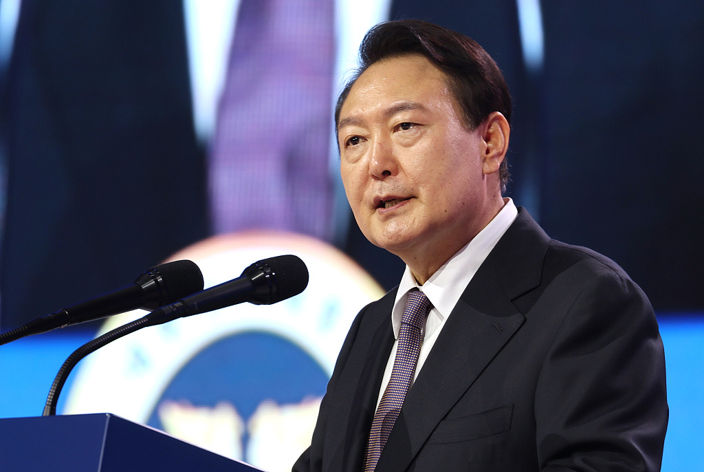 “中国敢与韩国硬碰硬，先掂量下自己实力”，尹锡悦公开挑衅中国