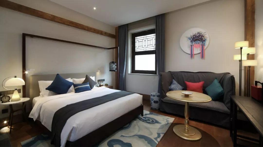 郑州建业华谊兄弟电影小镇夜场,郑州建业华谊兄弟电影小镇