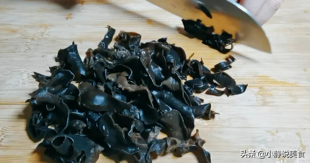 白木耳每天吃能养颜,木耳女人吃了有什么好处美白