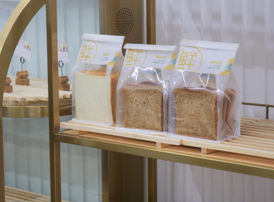 创业小夫妻实体生意,创业夫妻的苦尽甘来