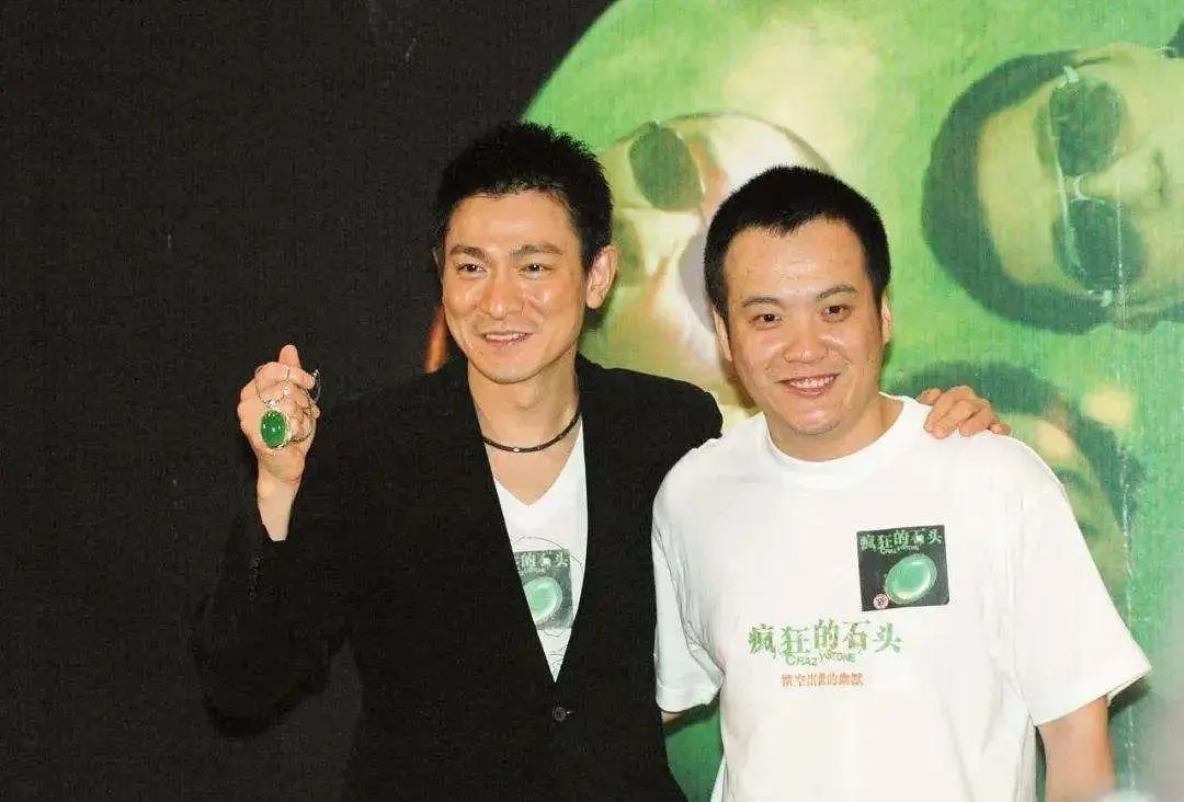 60岁的刘德华现场演唱,57岁刘德华开20场演唱会