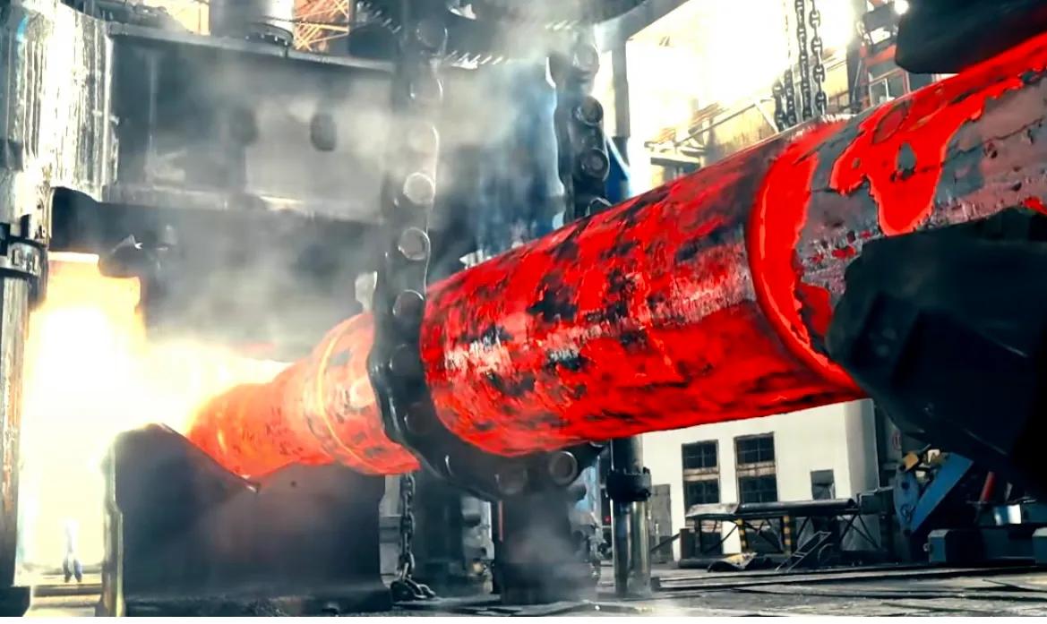 中国目前有几台万吨水压机,大国工匠水压机