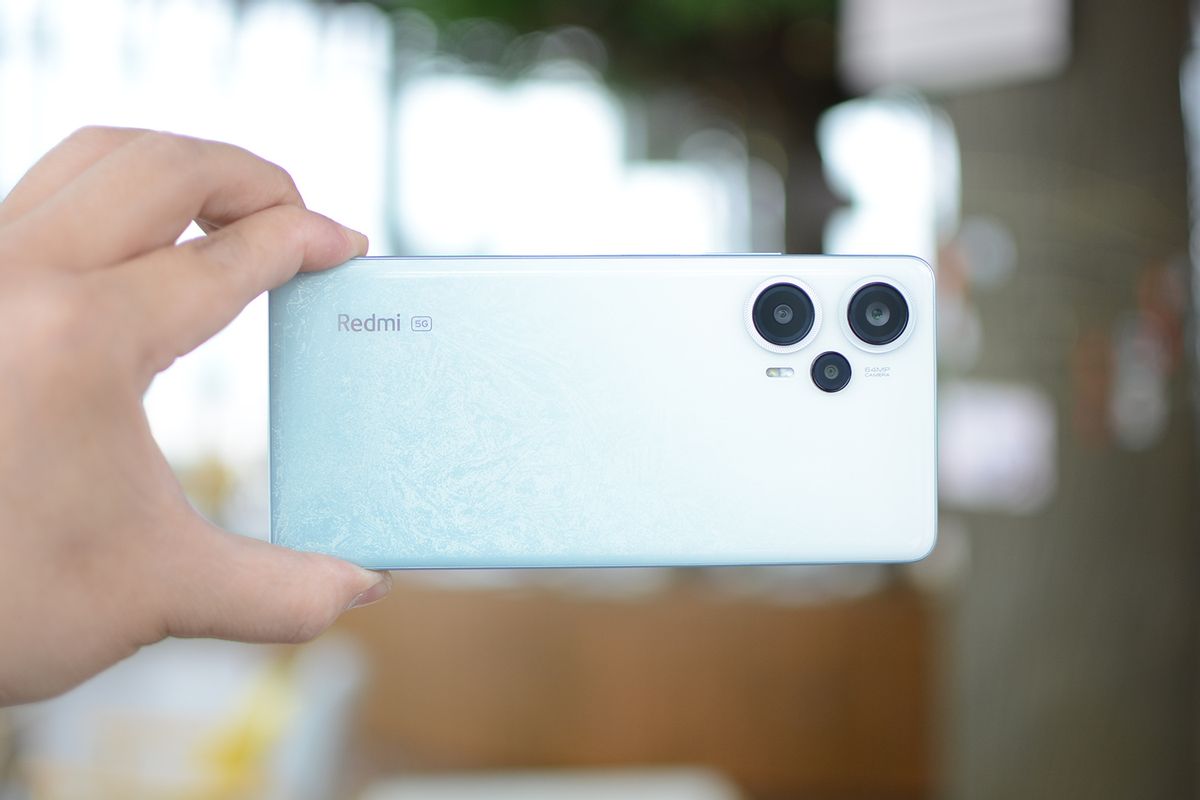 公认这四款高性价比手机值得选购,2000元以内预算这5款手机必选