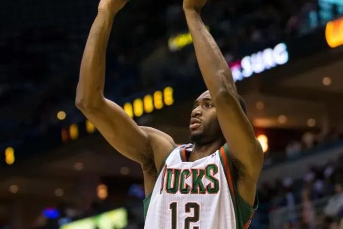 美媒列出了出生非洲的10名NBA球员，谁才是真正的非洲之王？