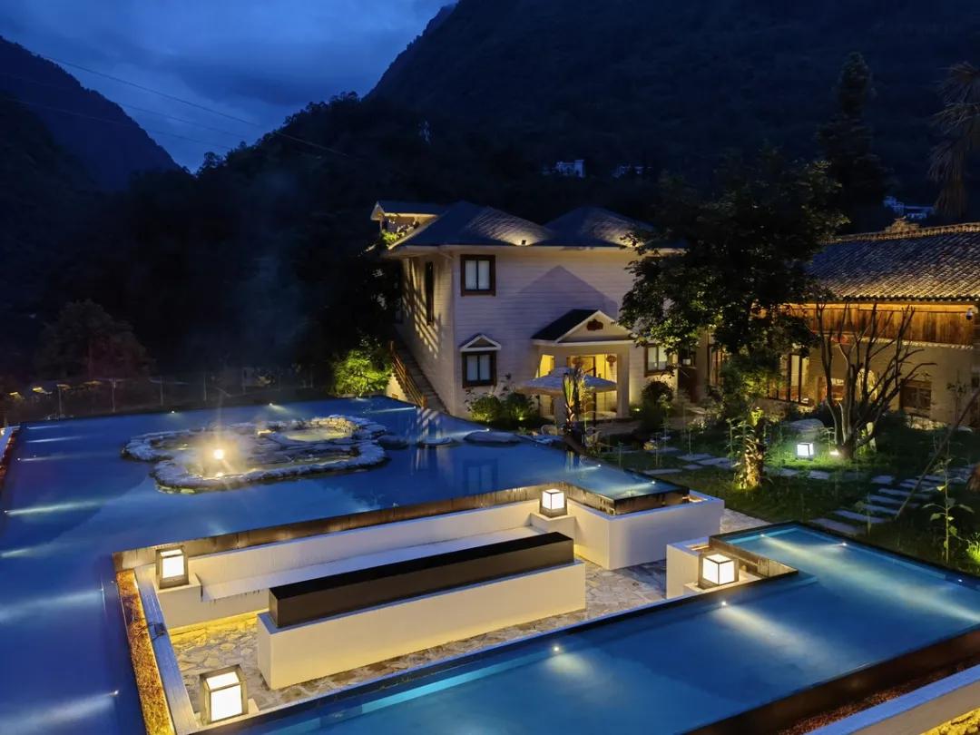 国内真正的天然温泉大全,国内真正的天然温泉排名