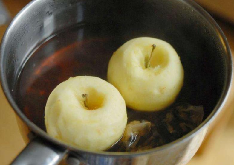 每天吃一个熟苹果功效坚持一周,每天吃一个苹果能让人保持健康