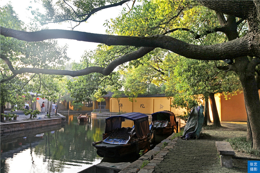 拥有中国第一水乡美誉的江南小镇,被誉为江南第一古镇