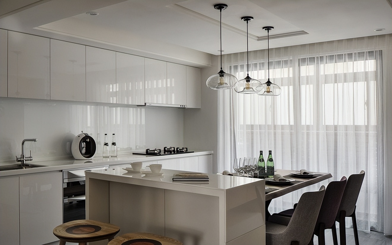 全屋定制柜门分哪些种类,定制衣柜色系介绍