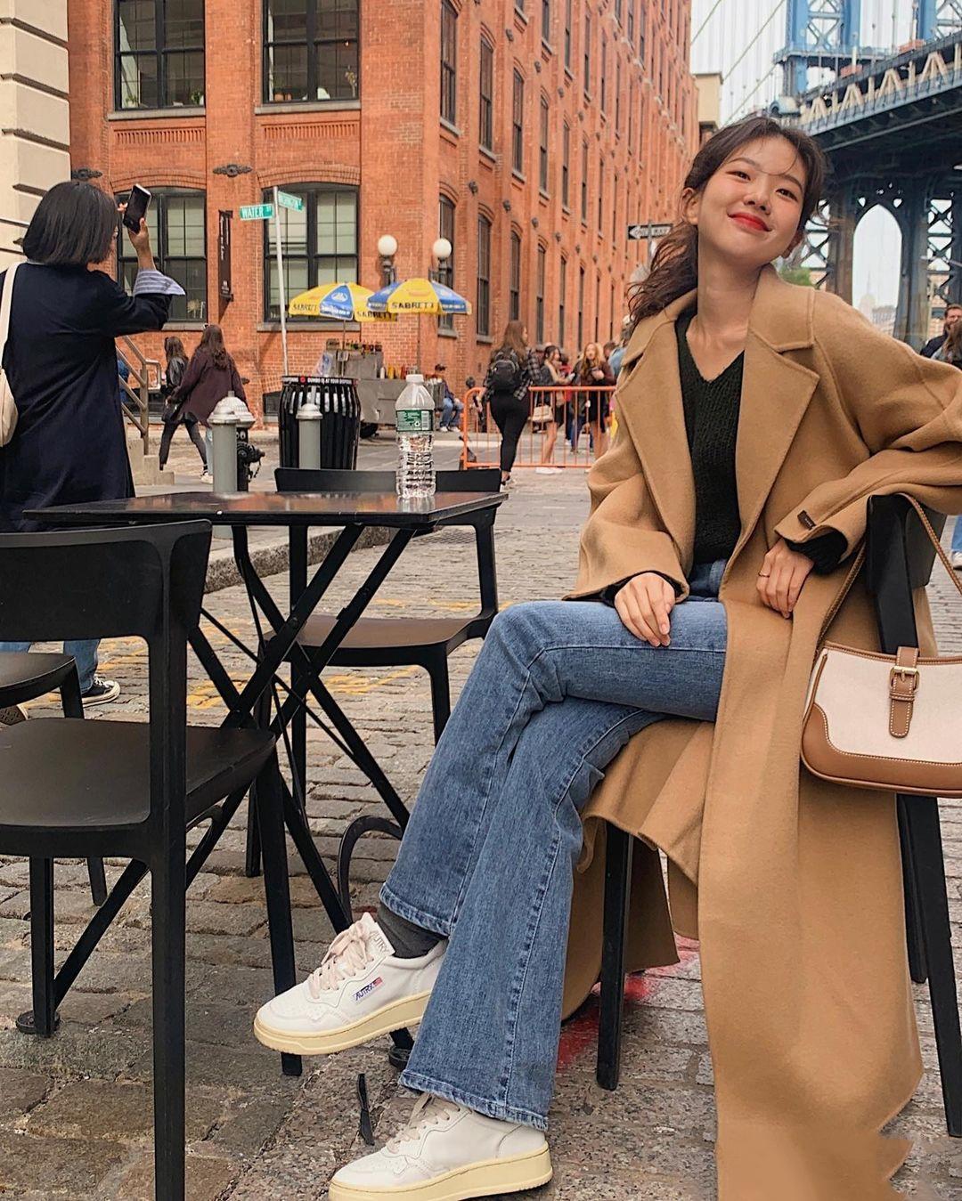 夏天穿起来洋气运动鞋,冬天穿的保暖又舒服运动鞋