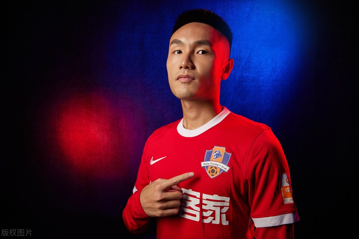 梅州客家足球俱乐部写真,梅州客家队海报