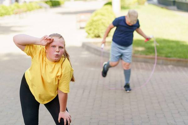 减肥一般在哪个阶段瘦得快,一个月里减肥哪个时间最容易瘦
