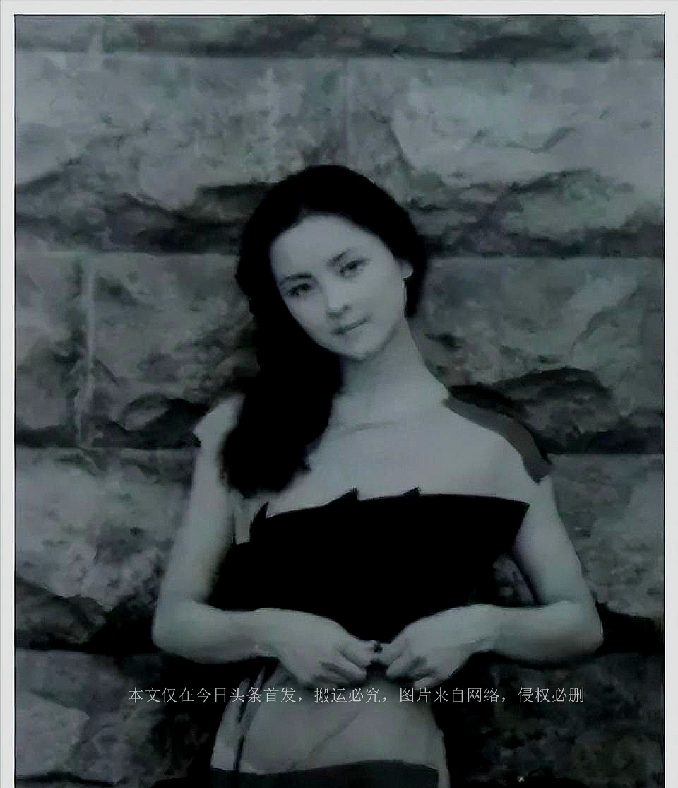 周洁生命弥留之际包机回到故乡,周洁和刘晓庆的关系