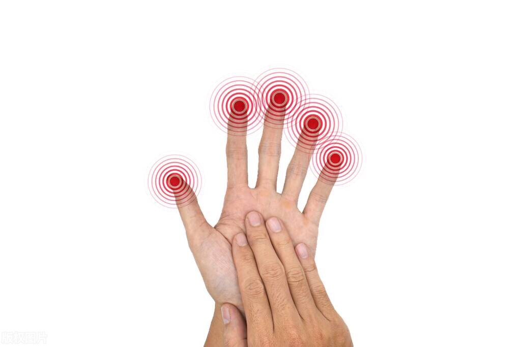 晚上睡觉手指发麻是什么症状,手指发麻眼睛模糊是什么症状