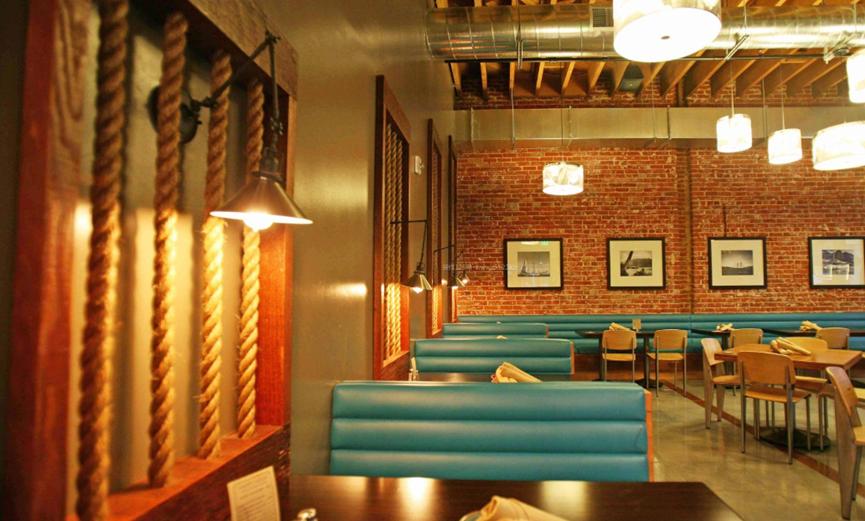 男子被女网友约饭后续,男子约女网友被报警