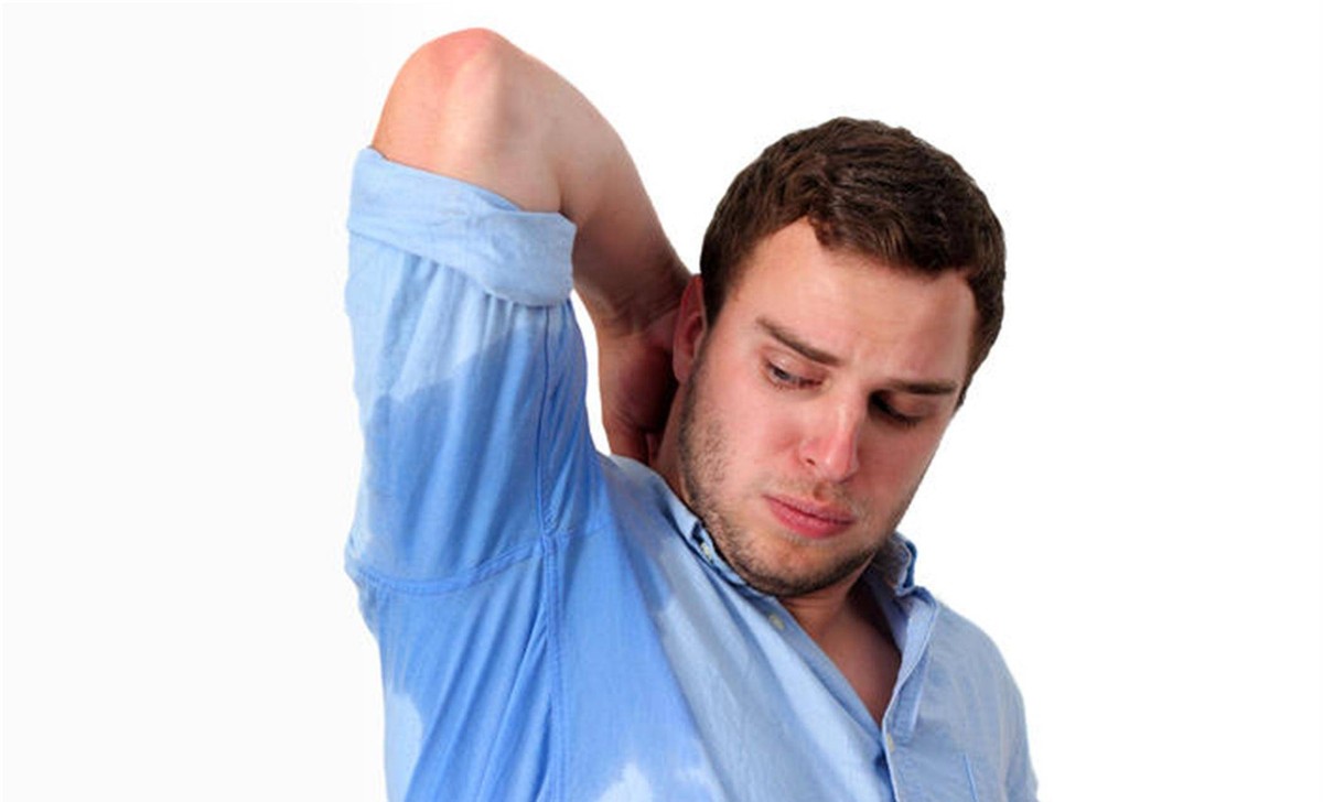 6种出汗暗示身体有大问题,4个部位出汗或暗示身体出问题了