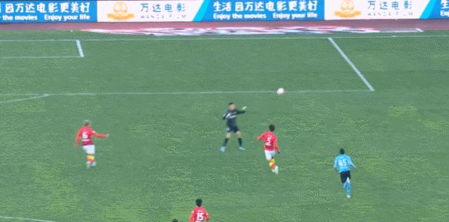 大连人主场高呼谢晖,谢晖大连人5:1赢大连