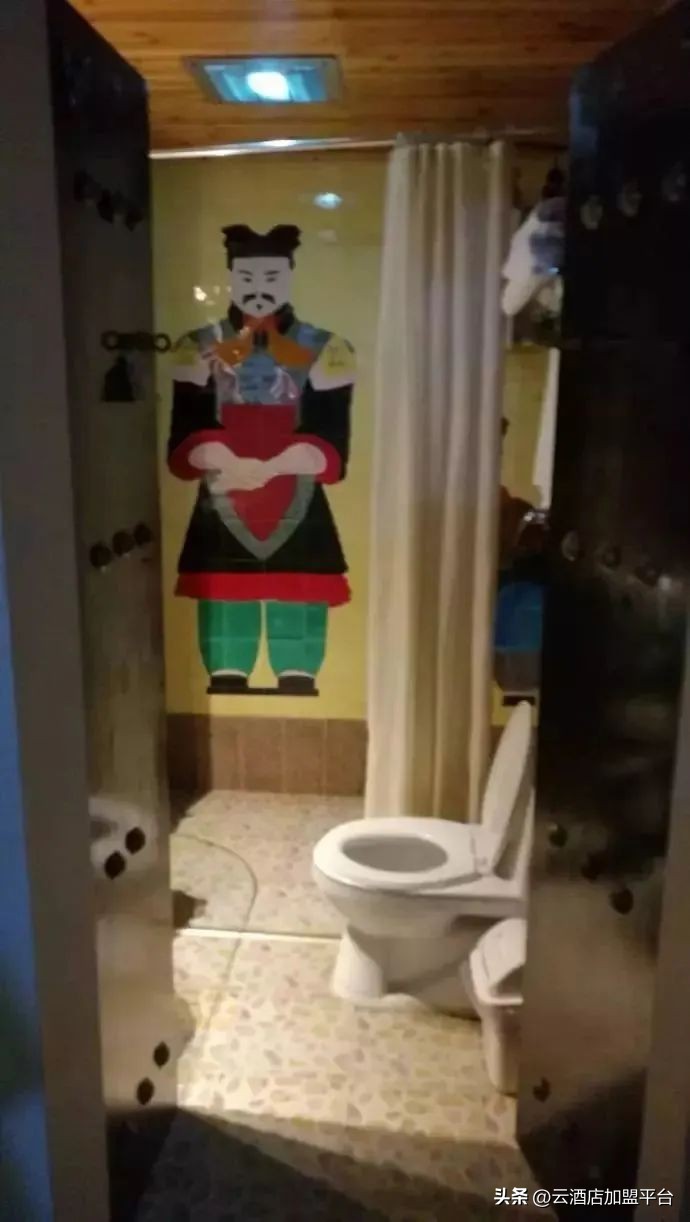 纯“狱”风、山洞风、跑车风……这些情人节情趣酒店，也太野了吧