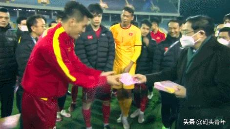 中国98年龄段踢球的只有426人，被越南吊打只是刚开始