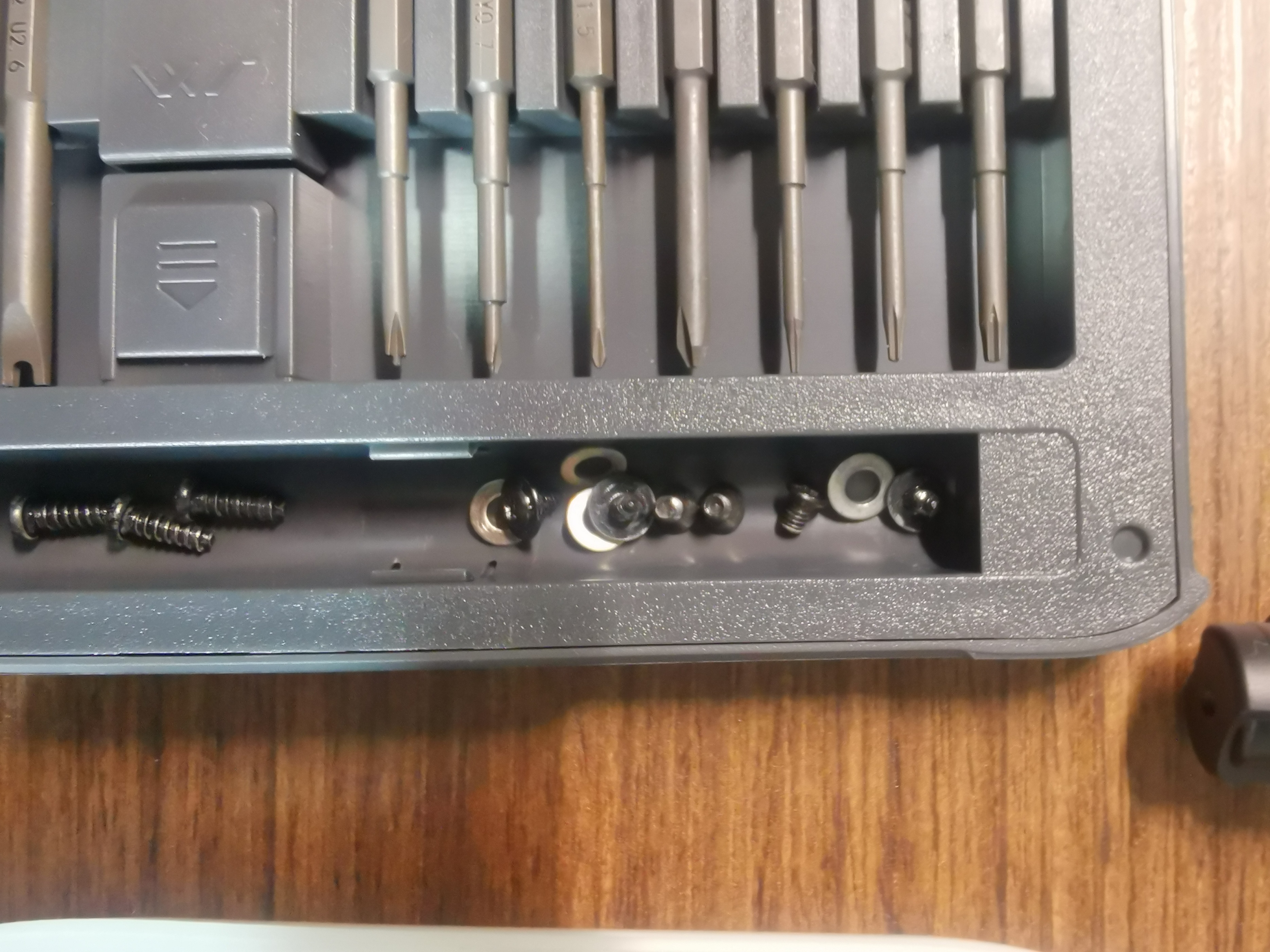 狼蛛鬼王104机械键盘怎么拆,键盘狼蛛f87pro侧刻换轴