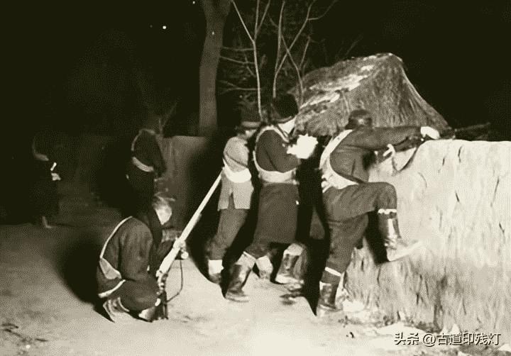 二战女德军士兵照片,老照片二战后悲惨的法国女性